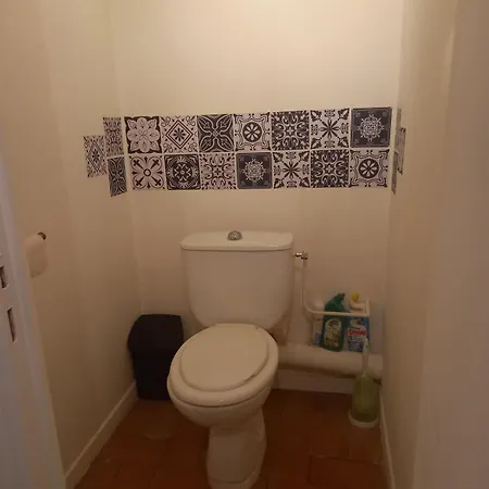 Apartment Center