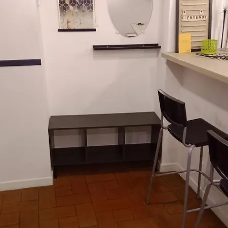 Apartment Center