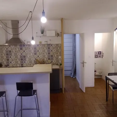 Apartment Center