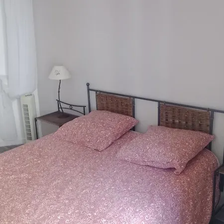 Apartment Center *
